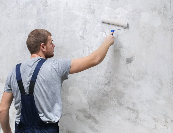 behang voorstrijk muur