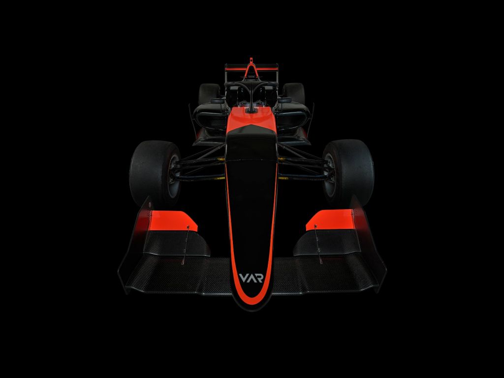 Formule 3 - Front view - dark