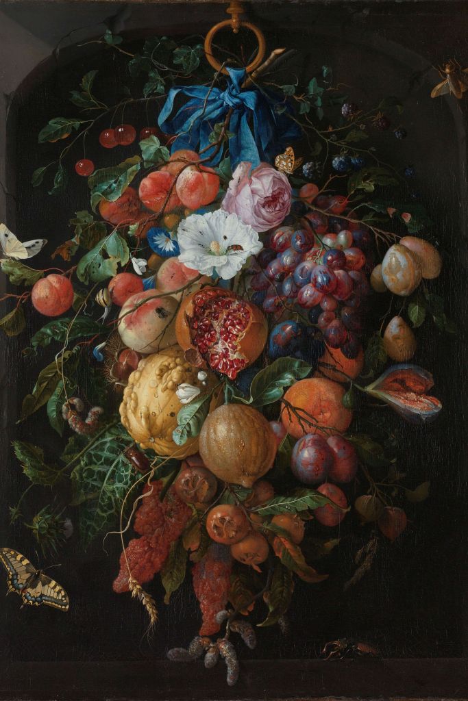 Festoen van vruchten en bloemen