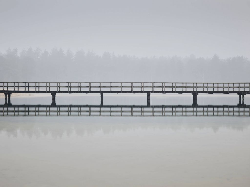Brug in de mist