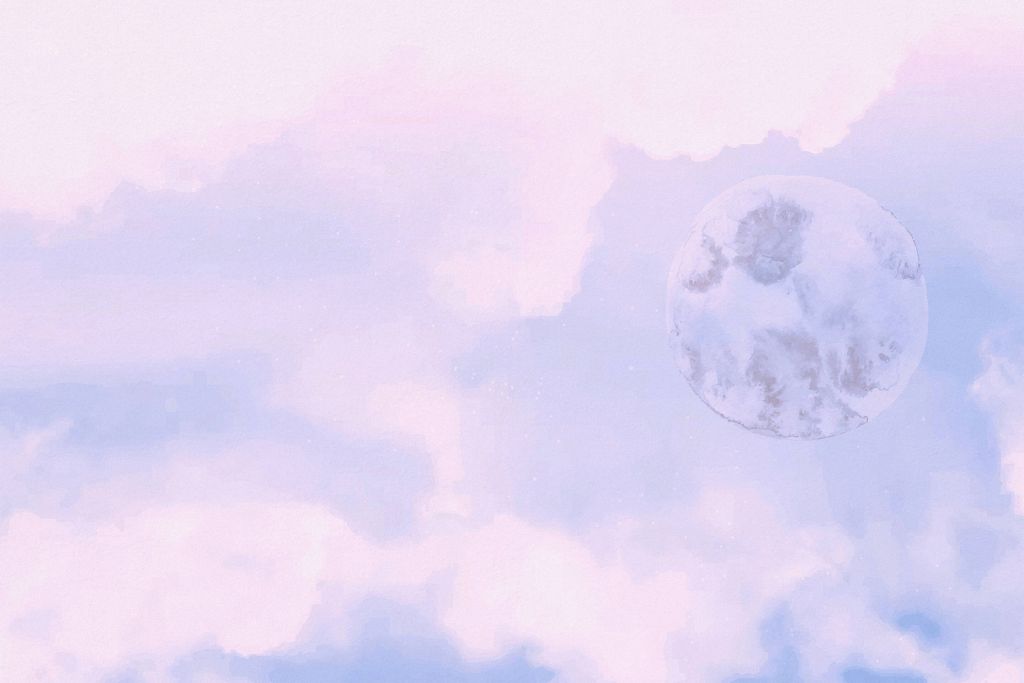 Maan en wolken in roze