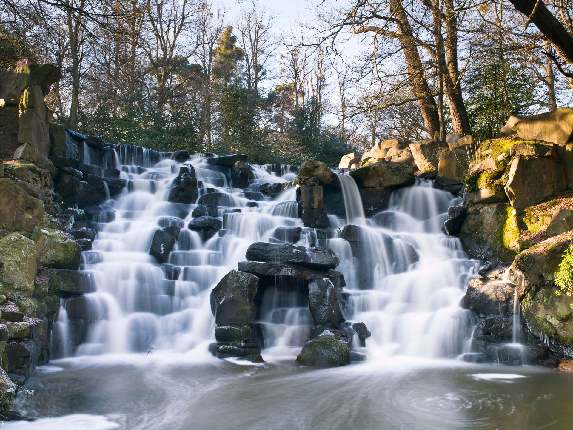 Waterval in de winter main product photo