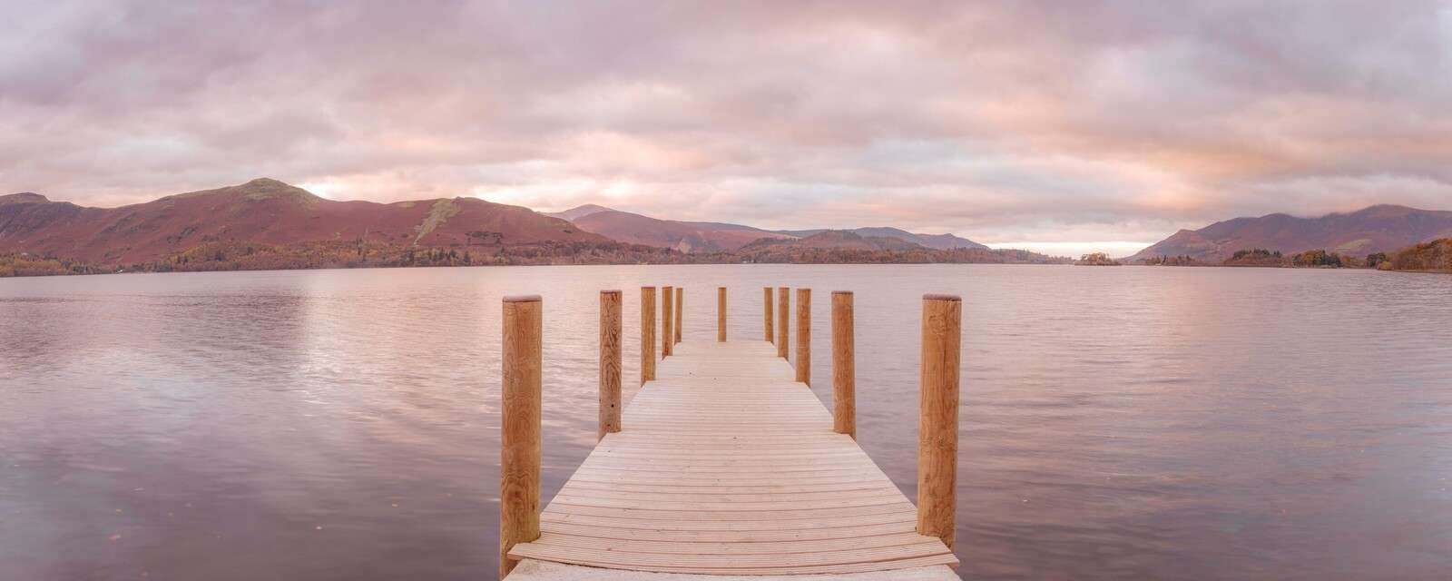 Derwentwater pier, lake district
