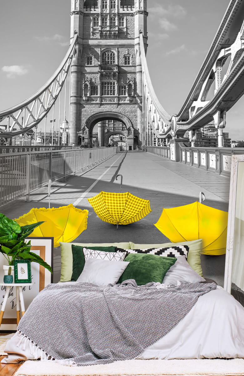  Gele paraplu's op Tower bridge 14